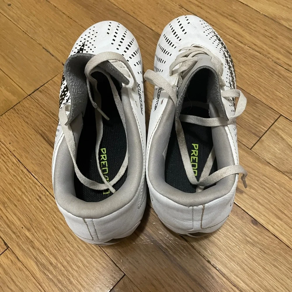 Adidas Predator Freak‎ FG Soccer Football Cleats White Black Men's 6 US